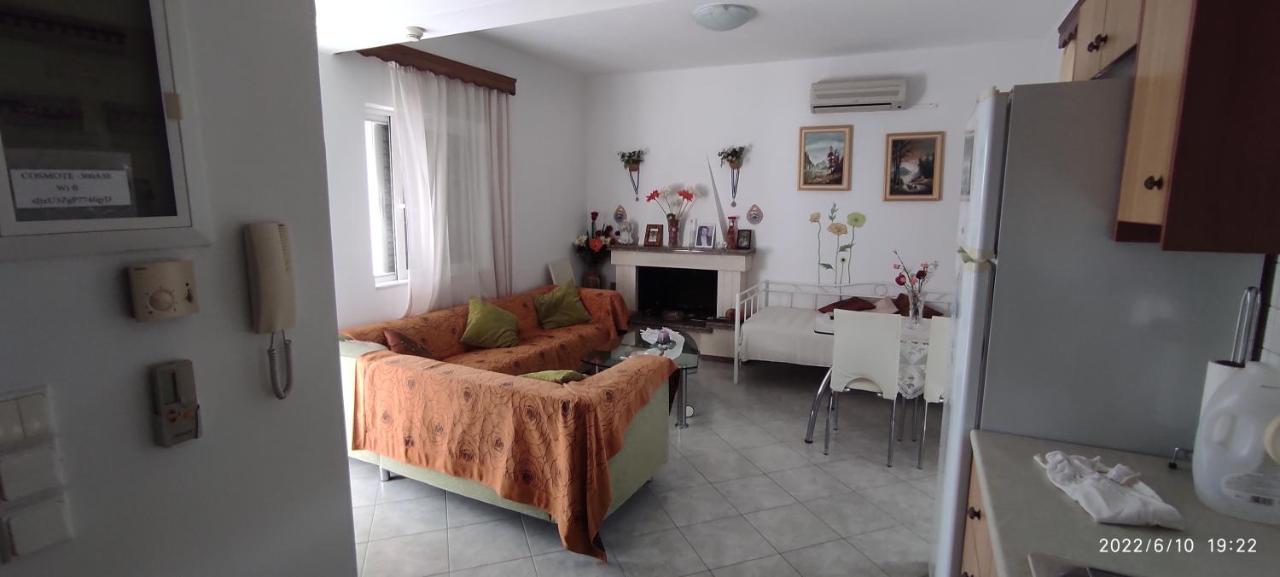 Апартаменты Eirini House Канали Экстерьер фото
